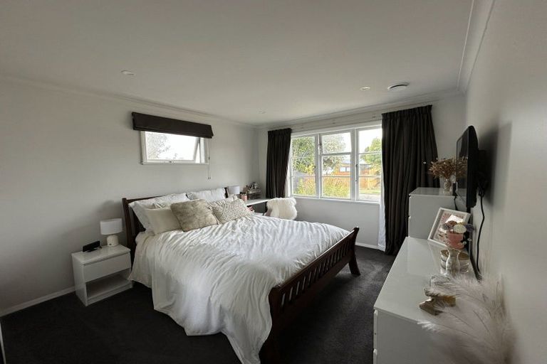 Photo of property in 4 Norwich Place, Awapuni, Palmerston North, 4412