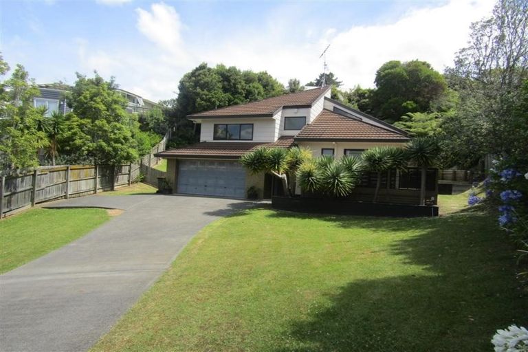 Photo of property in 24 Helvetia Drive, Browns Bay, Auckland, 0630