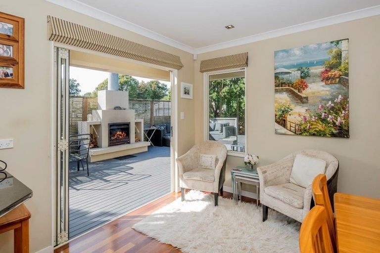 Photo of property in 22 Tutere Street, Waikanae Beach, Waikanae, 5036