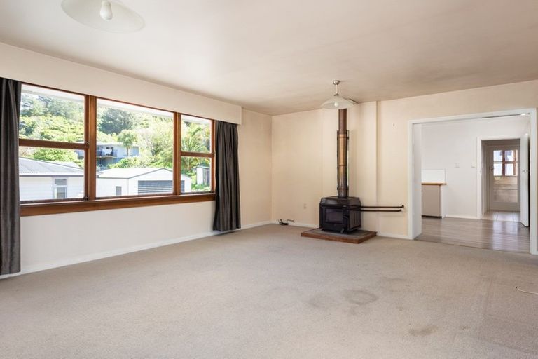 Photo of property in 51 Wairau Road, Picton, 7220