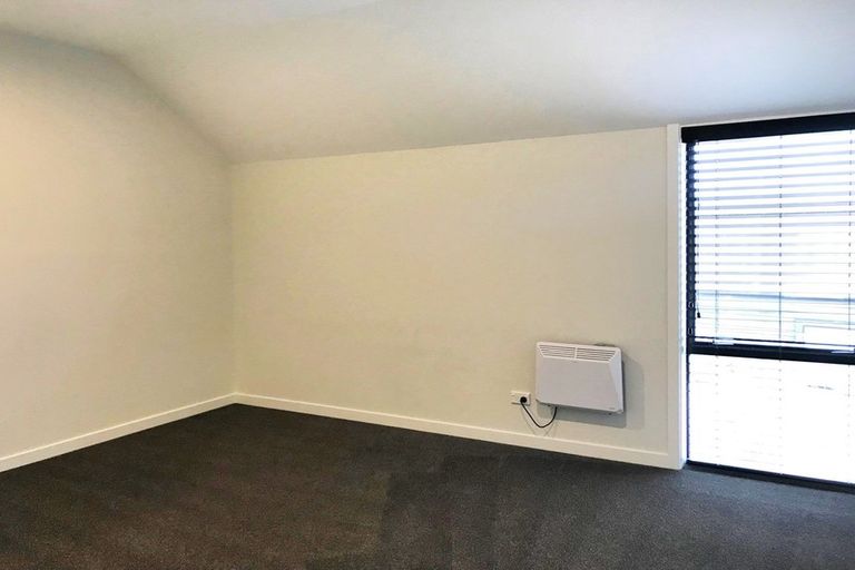 Photo of property in 8 Falconer Rise, Jacks Point, Queenstown, 9371