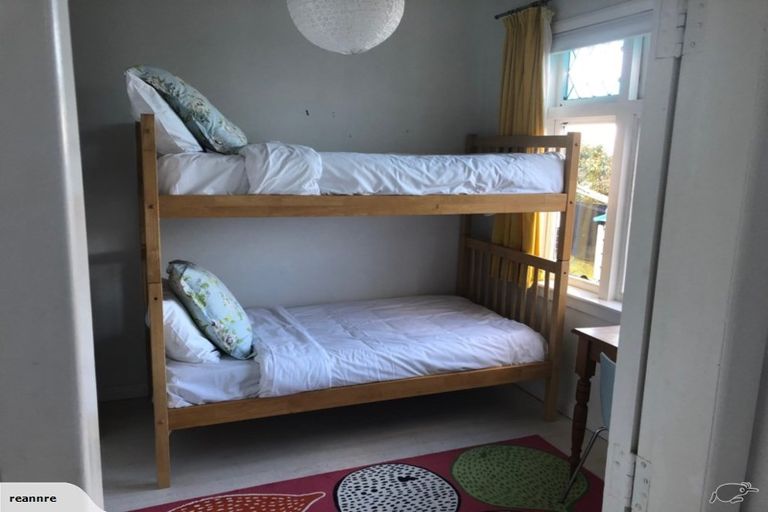 Photo of property in 6 Barton Terrace, Thorndon, Wellington, 6011