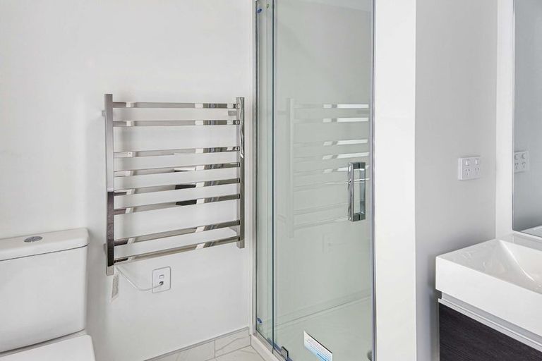 Photo of property in 1/71 Raukawa Street, Stokes Valley, Lower Hutt, 5019