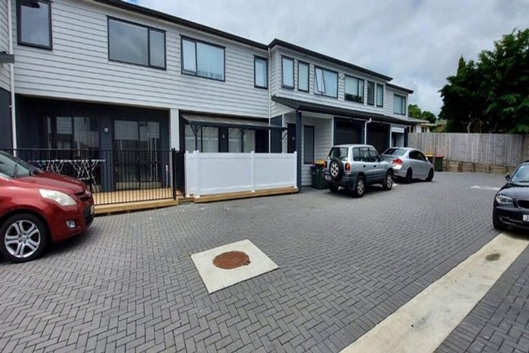 Photo of property in 4b Geordie Street, Henderson, Auckland, 0612