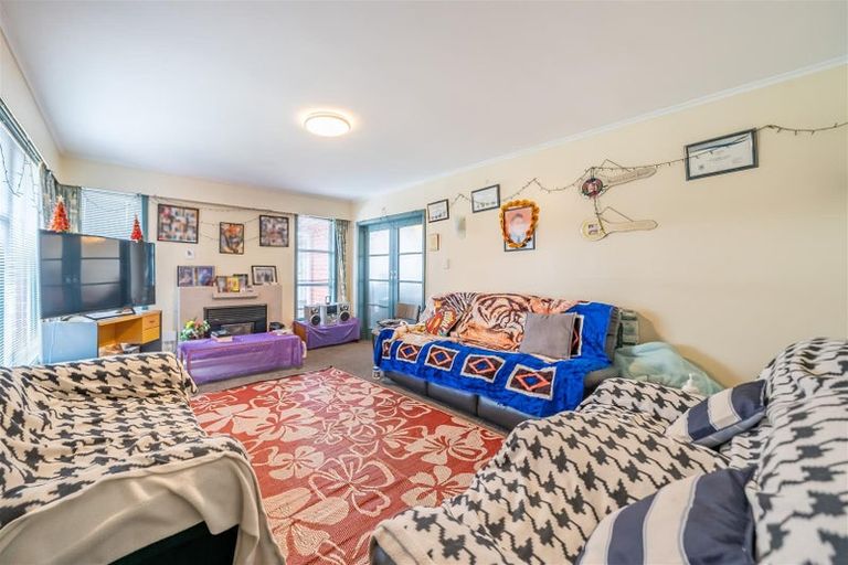 Photo of property in 222 Taita Drive, Avalon, Lower Hutt, 5011