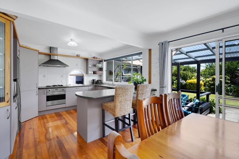 Photo of property in 190a Seaview Road, Westown, New Plymouth, 4310