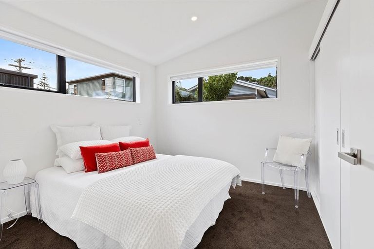 Photo of property in 46b Camperdown Road, Miramar, Wellington, 6022