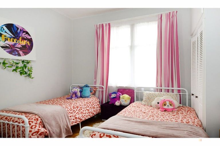 Photo of property in 23 Harris Street, Waimate, 7924