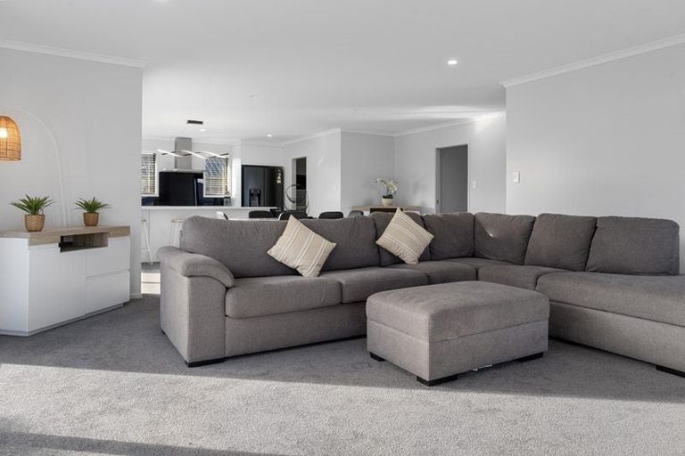 Photo of property in 12 Kaiora Drive, Papamoa Beach, Papamoa, 3118