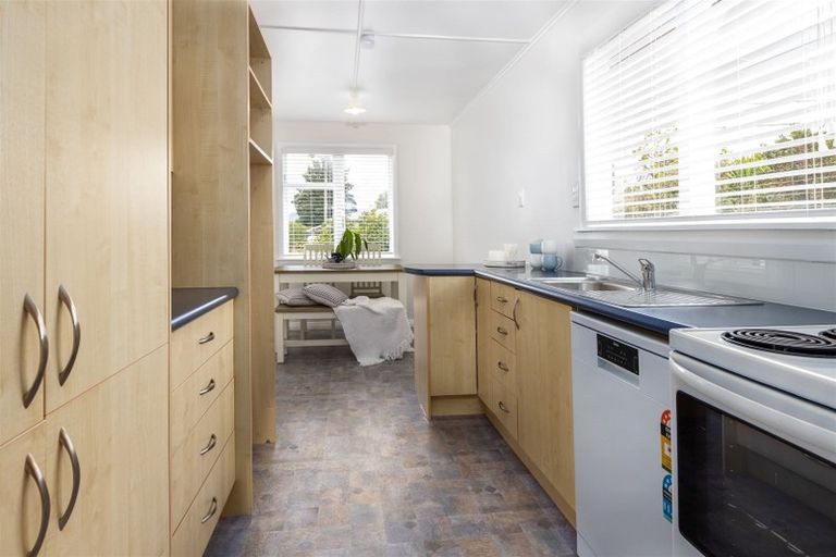 Photo of property in 112 Budge Street, Riversdale, Blenheim, 7201