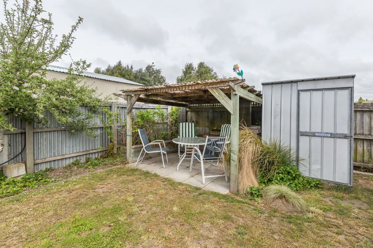 Photo of property in 5 Ourbridge Street, Kainga, Christchurch, 8083