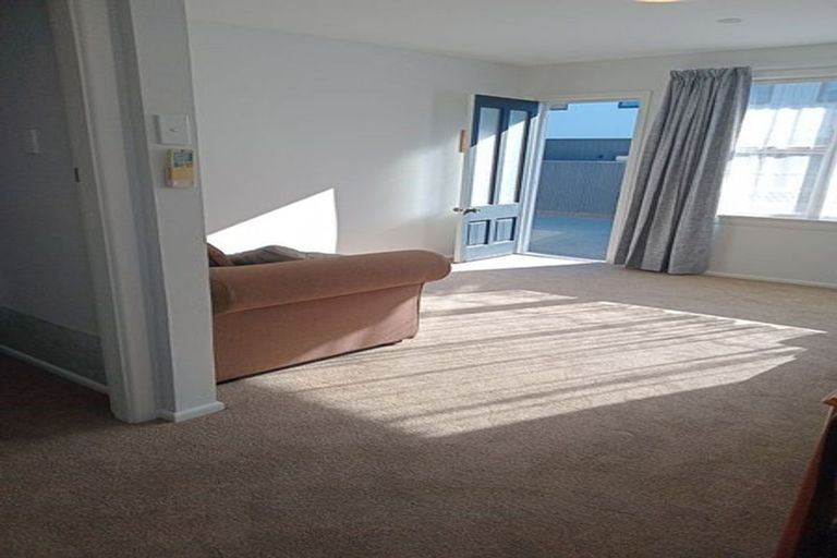 Photo of property in 2/26 Frederick Street, Waltham, Christchurch, 8011