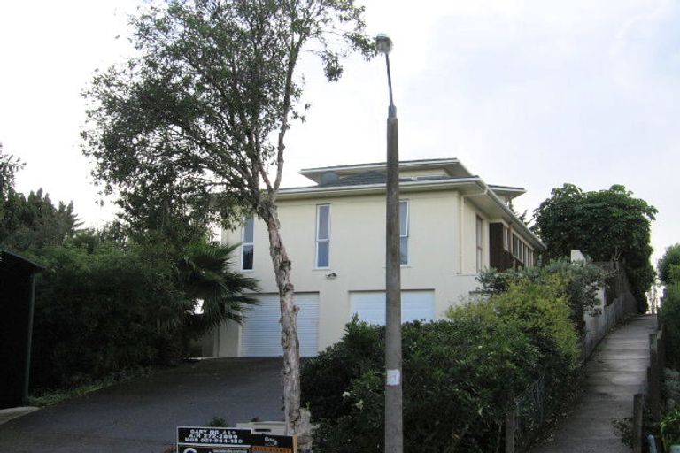 Photo of property in 4 Patros Place, Bucklands Beach, Auckland, 2012