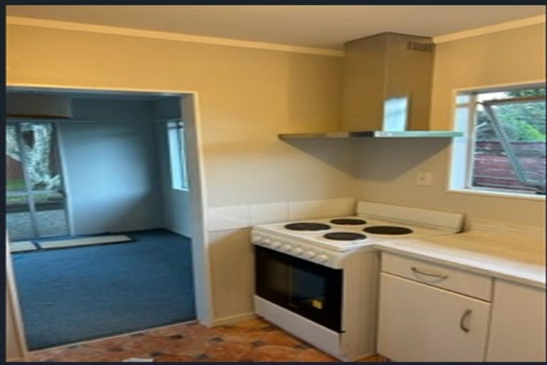 Photo of property in 1/59 Archibald Road, Kelston, Auckland, 0602