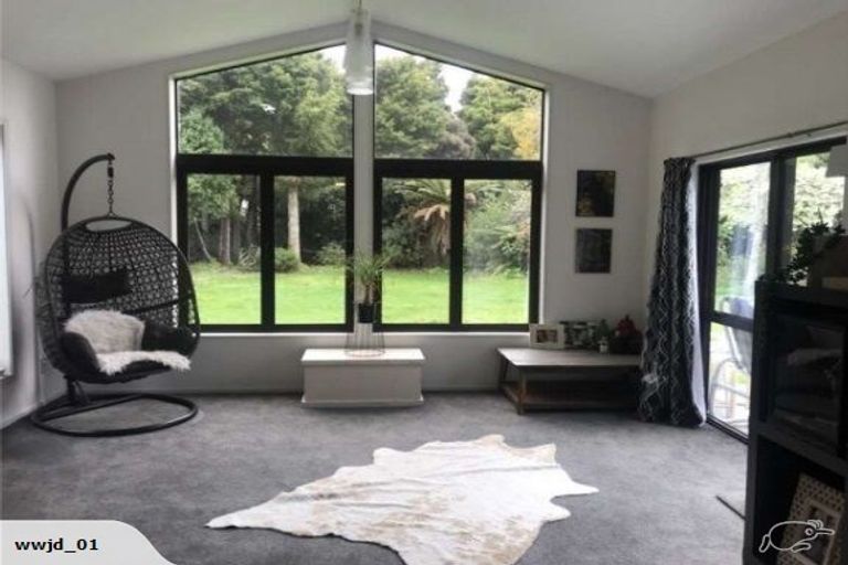 Photo of property in 43 Matua Road, Otatara, Invercargill, 9879