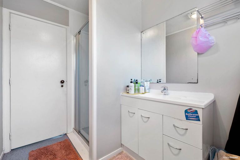 Photo of property in 1/82 Palmers Road, Clendon Park, Auckland, 2103