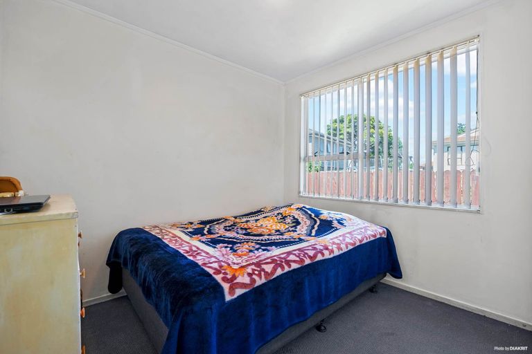 Photo of property in 1/82 Palmers Road, Clendon Park, Auckland, 2103