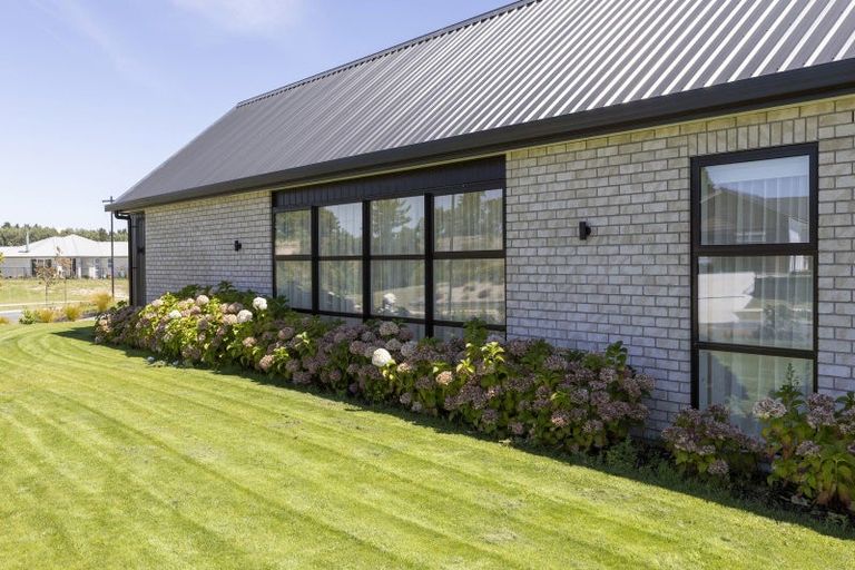 Photo of property in 107 Harakeke Drive, Wharewaka, Taupo, 3330