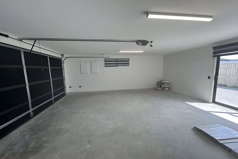 Photo of property in 16 Waterford Farm Road, Halswell, Christchurch, 8025