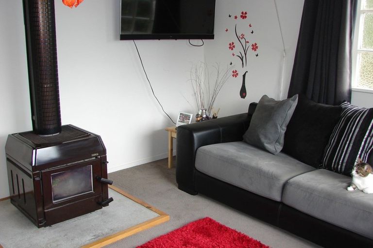 Photo of property in 81 Oki Street, Oreti Beach, Invercargill, 9879