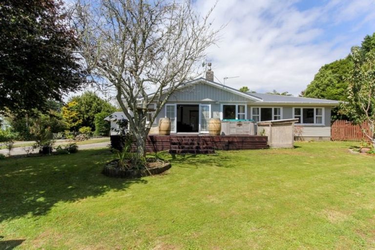 Photo of property in 2041 Egmont Road, Kaimiro, Inglewood, 4386