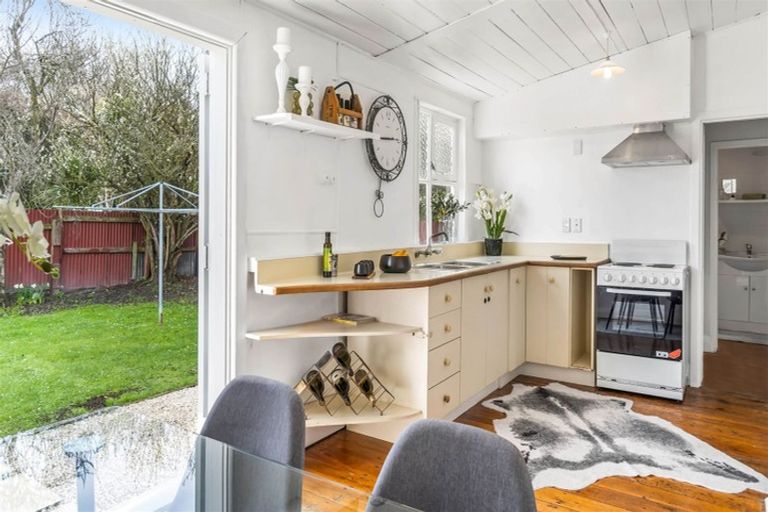 Photo of property in 17 Randolph Street, Woolston, Christchurch, 8062