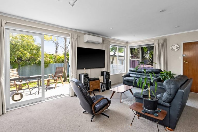 Photo of property in 55 Allen Berry Avenue, Pirimai, Napier, 4112