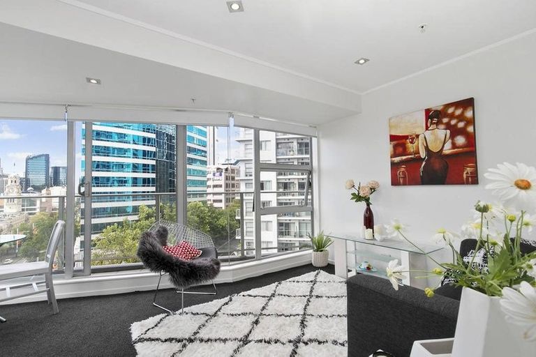 Photo of property in The Volt Apartments, 1401/430 Queen Street, Auckland Central, Auckland, 1010