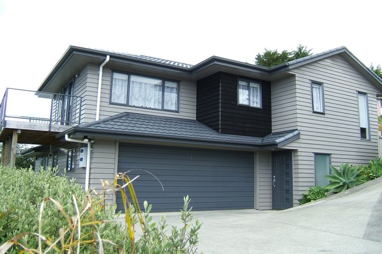 Photo of property in 71b Buscomb Avenue, Henderson, Auckland, 0610
