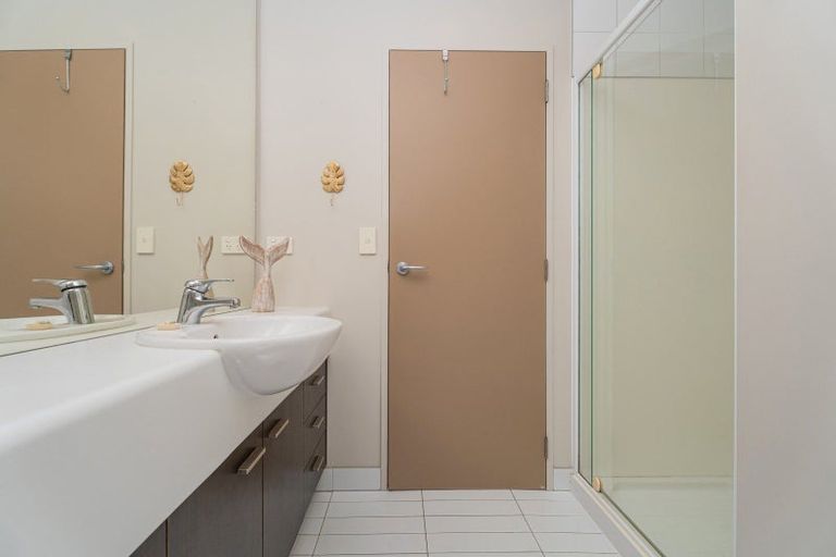 Photo of property in 27/1 Centennial Drive, Whitianga, 3510