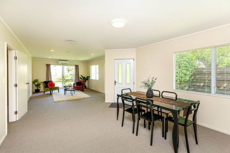 Photo of property in 96a Mangorei Road, Strandon, New Plymouth, 4312