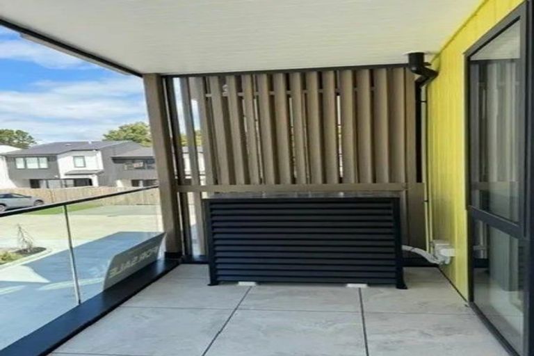 Photo of property in 102/5 Newelm Lane, Flat Bush, Auckland, 2019