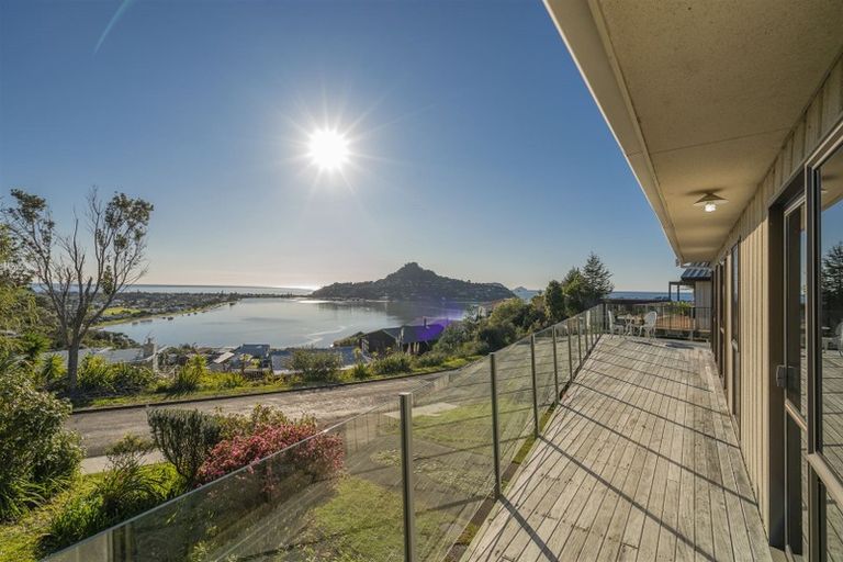 Photo of property in 1 Pine Grove, Tairua, 3508