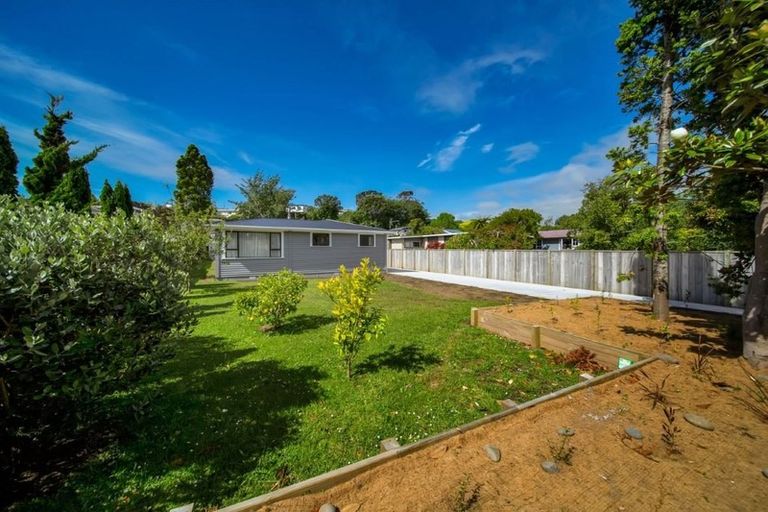 Photo of property in 14 Bromley Place, Westown, New Plymouth, 4310