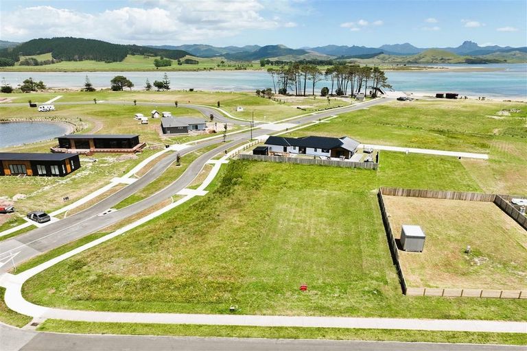 Photo of property in 172 Harbour Drive, Matarangi, Whitianga, 3592