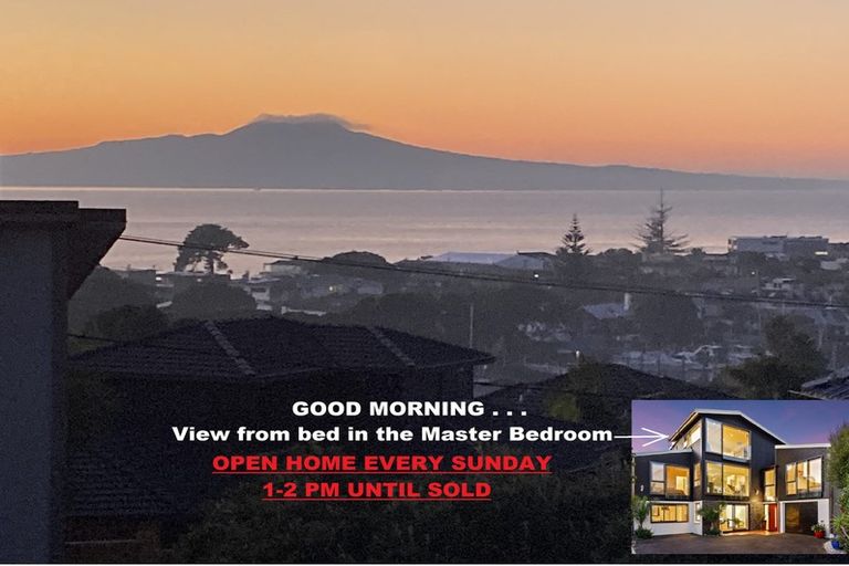 Photo of property in 1/36 Seaview Road, Castor Bay, Auckland, 0620