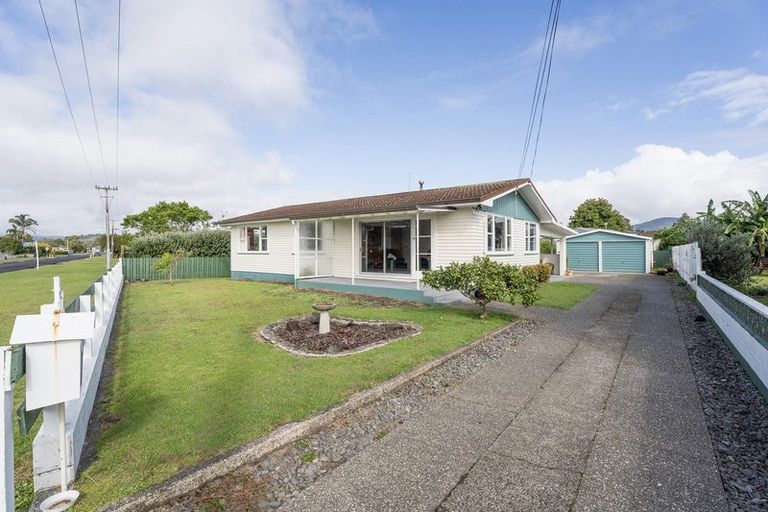 Photo of property in 14 Cook Drive, Whitianga, 3510