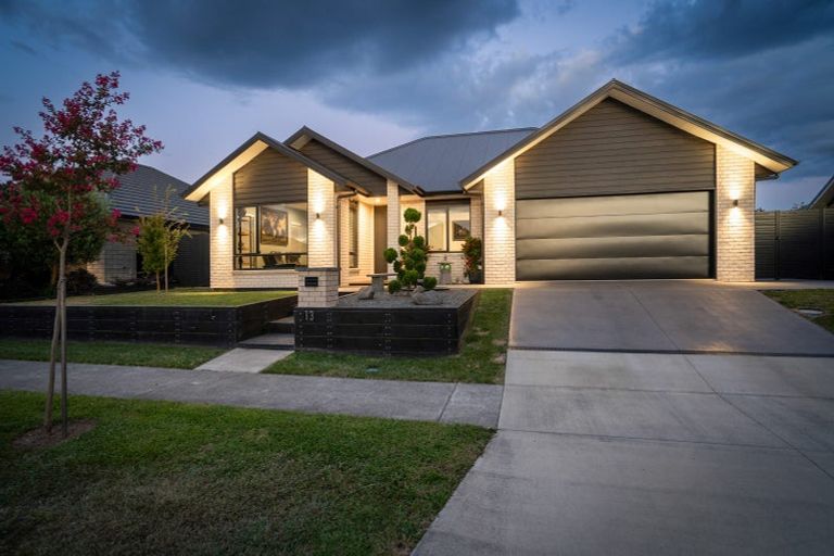 Photo of property in 13 Webber Street, Cambridge, 3434