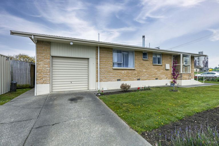 Photo of property in 5 Goldsmith Street, Waimate, 7924