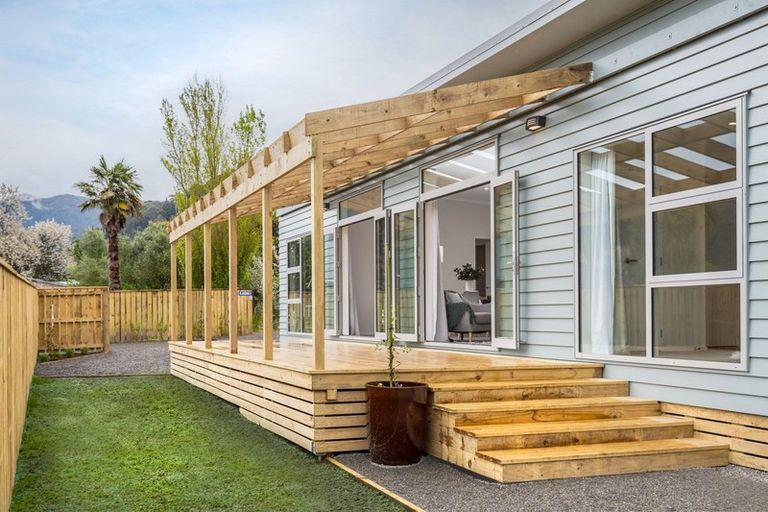 Photo of property in 5 Orion Way, Welcome Bay, Tauranga, 3112