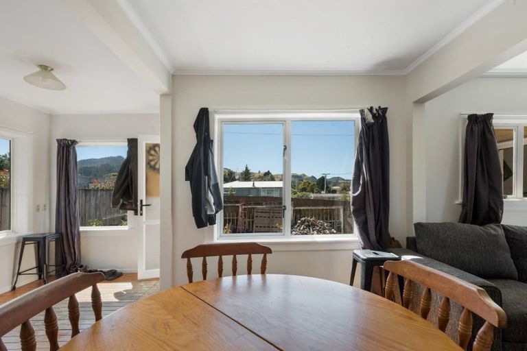 Photo of property in 8a Albert Street, Waihi, 3610