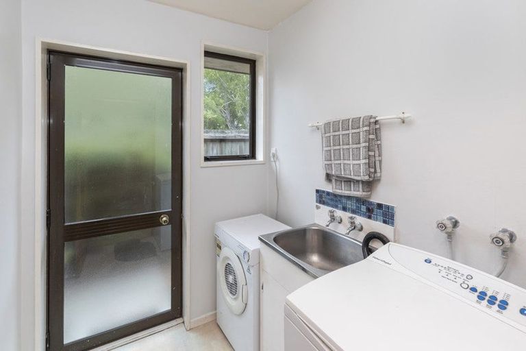 Photo of property in 1/40 Shannon Place, Belfast, Christchurch, 8051