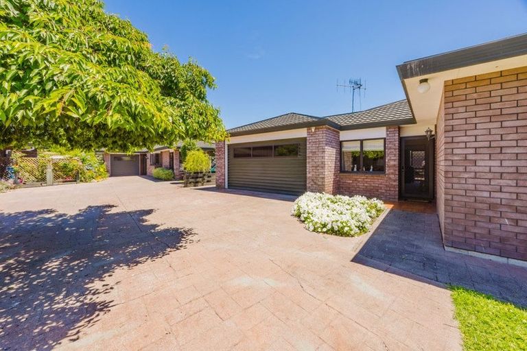 Photo of property in 6/703 Charles Street, Raureka, Hastings, 4120