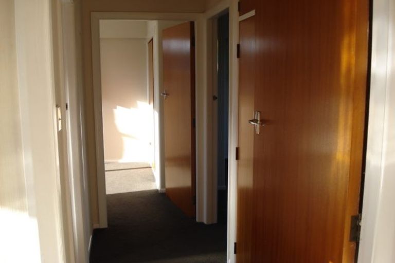 Photo of property in 33 Buick Crescent, Awapuni, Palmerston North, 4412