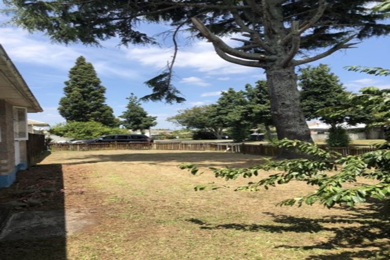 Photo of property in 18 Croall Crescent, St Andrews, Hamilton, 3200