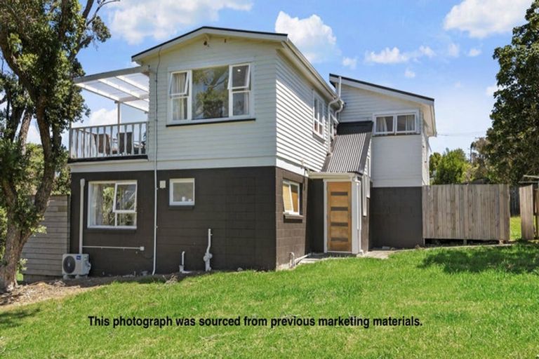 Photo of property in 4 Matai Road, Stanmore Bay, Whangaparaoa, 0932