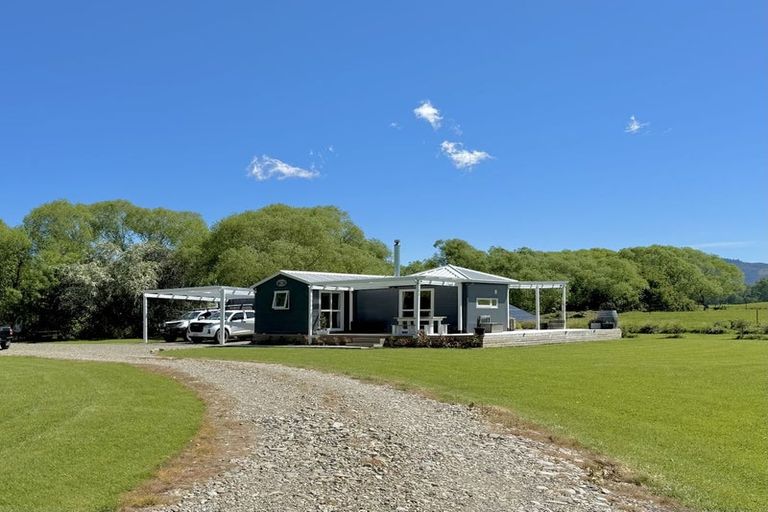 Photo of property in 88 Maytown Road, Waimate, 7978