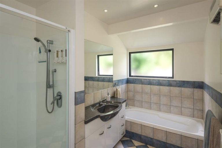 Photo of property in 122c Centaurus Road, Huntsbury, Christchurch, 8022