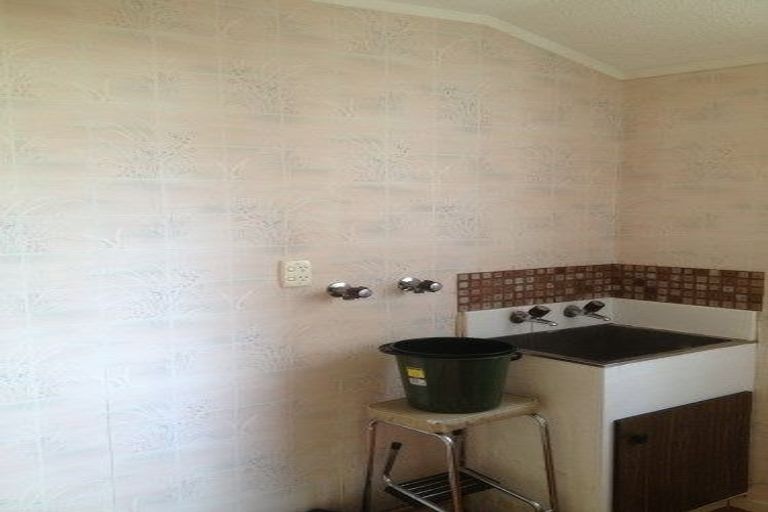 Photo of property in 14 Frobisher Street, Island Bay, Wellington, 6023