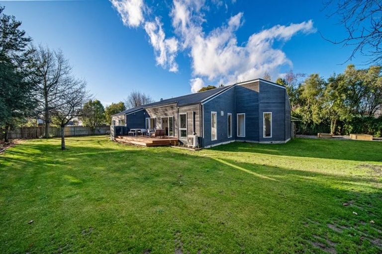 Photo of property in 2a Highfield Lane, Rangiora, 7400